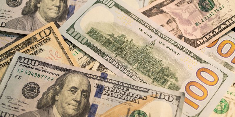 Lý do bạn nên nạp tiền